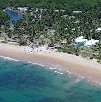 Bahia Plaza Hotel 52/66