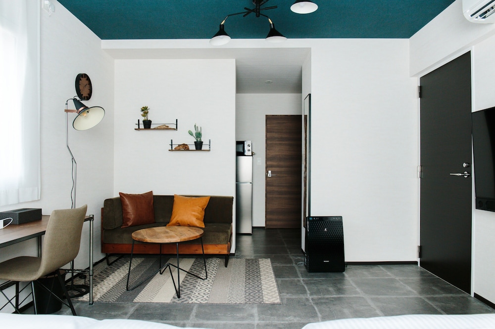 Hotel Potmum - Hostel 52/69
