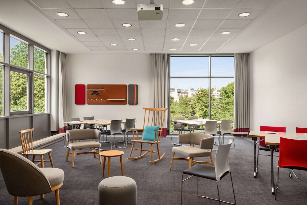 Vienna House Easy by Wyndham Wuppertal 31/50