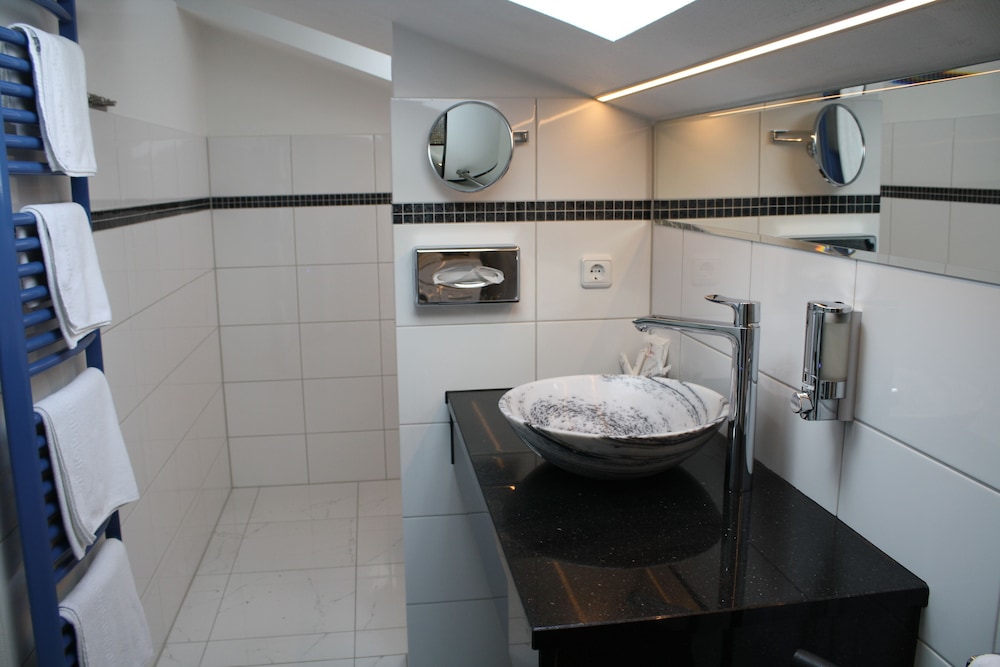 Apartment Hotel Kral 47/49