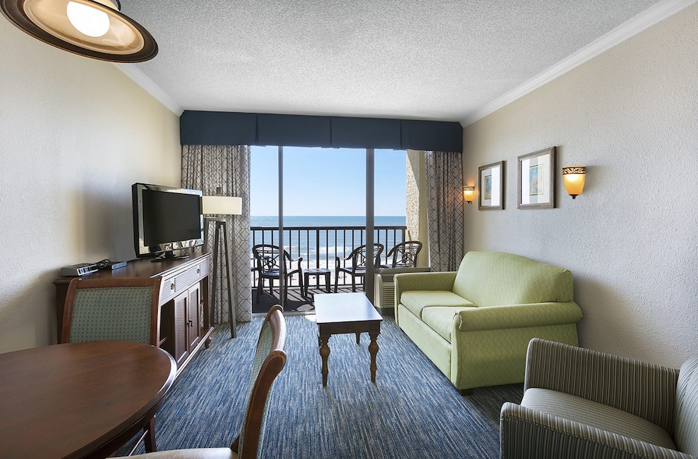 Sea Crest Oceanfront Resort 35/67