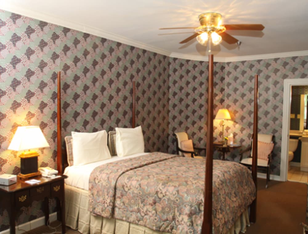 1842 Inn 19/74