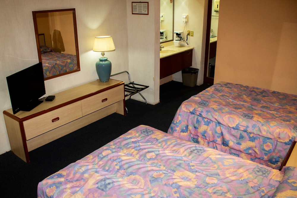 Travelodge Hotel Ciudad Obregon Sonora MX 3/17
