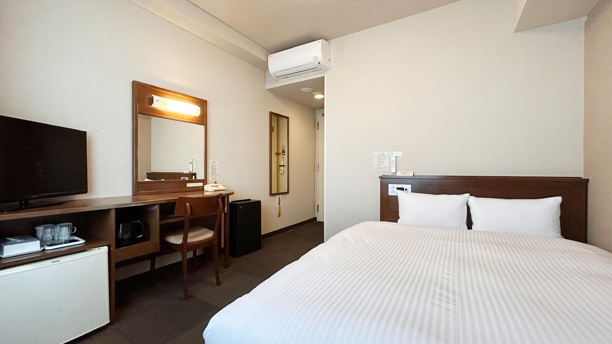 Semi Room, Semi Double Bed, City View