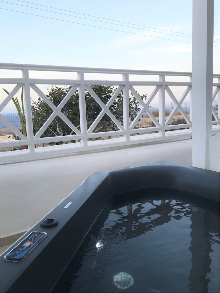 Muses Cycladic Suites 58/80