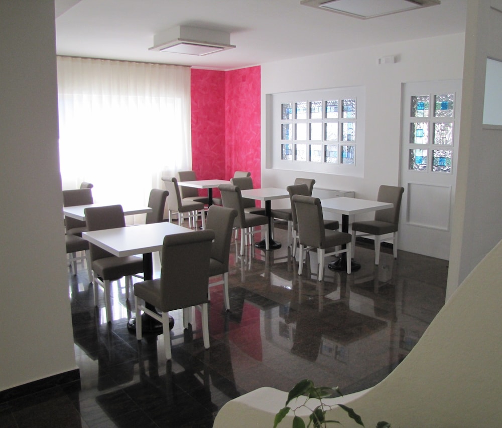 Hotel Ristorante Scarano 16/22