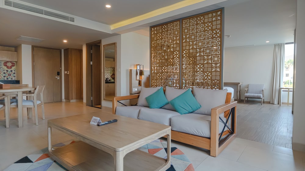 Eastin Ashta Resort Canggu 51/77