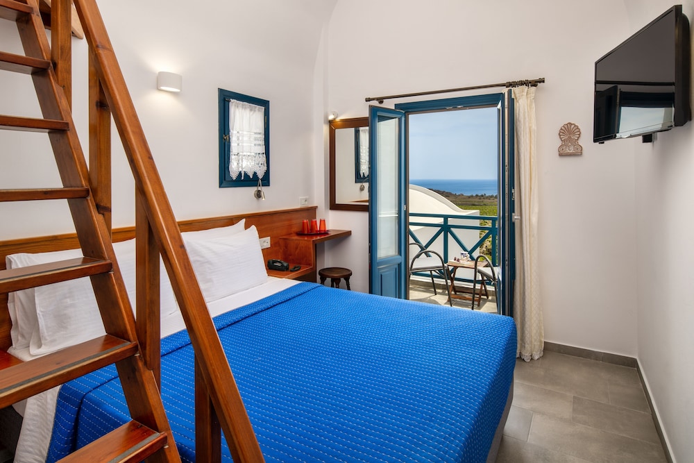Kalimera Hotel 11/50