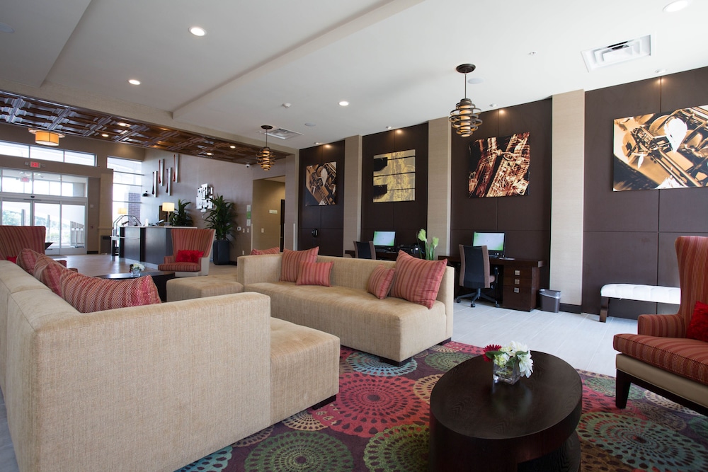 Holiday Inn Murfreesboro 24/54