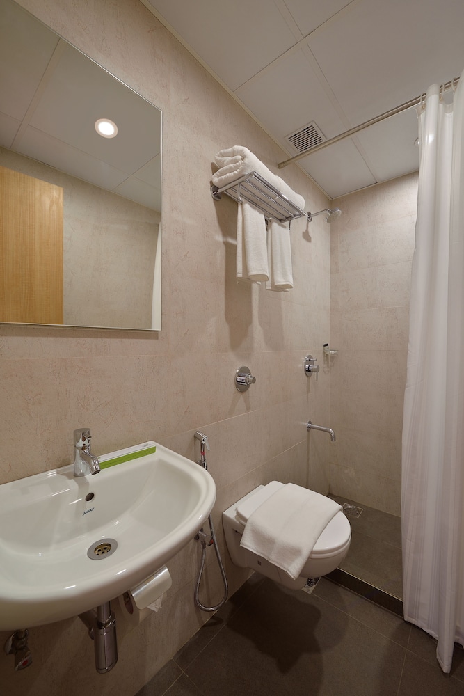 Hotel Leafio Mumbai 33/33