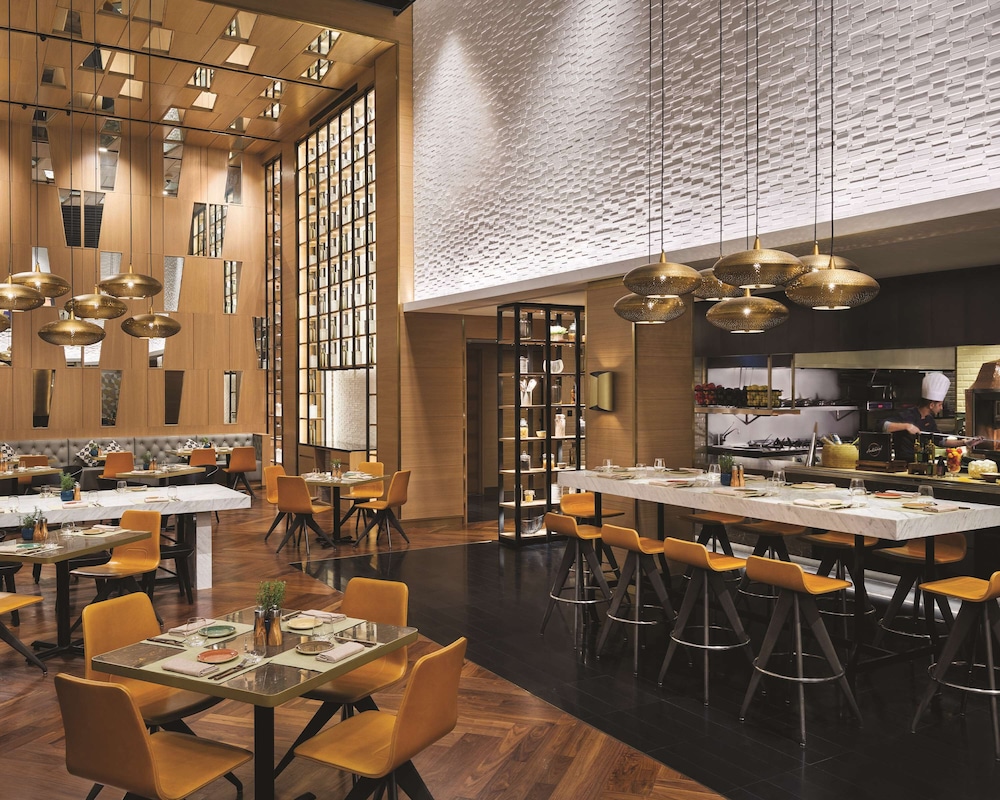 Hyatt Regency Al Kout Mall 51/70