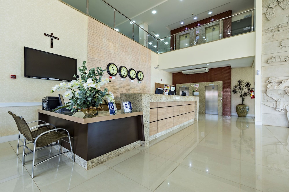 Thomasi Hotel 6/39