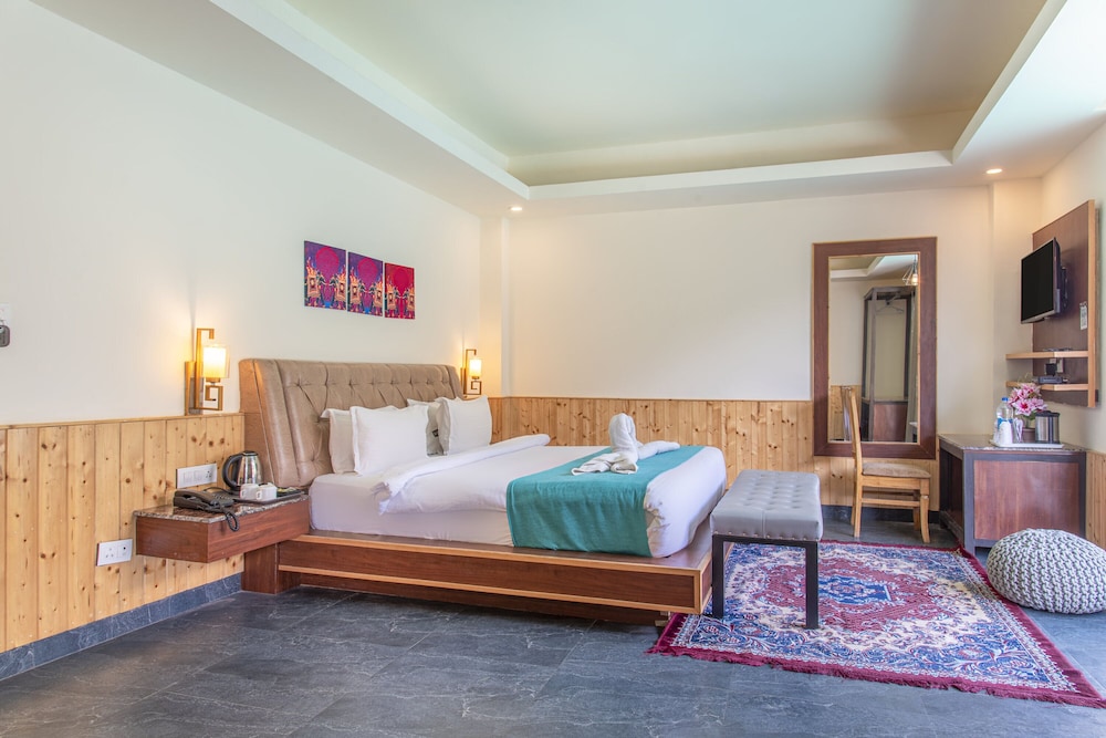 Echor Himalayan Heights Luxe Manali 18/50