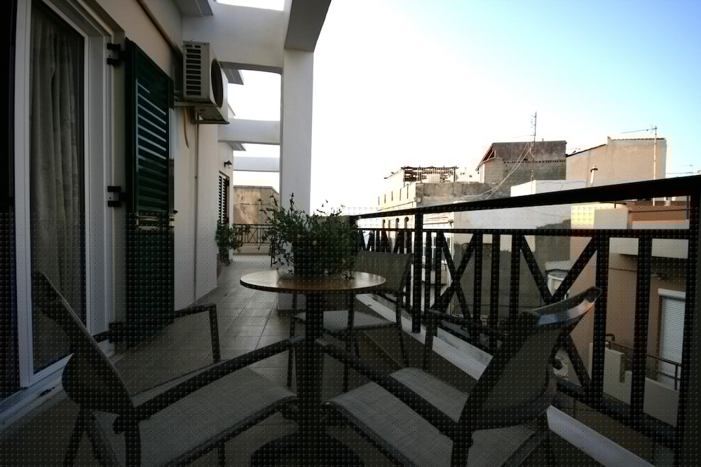 Mirabello Hotel 33/43