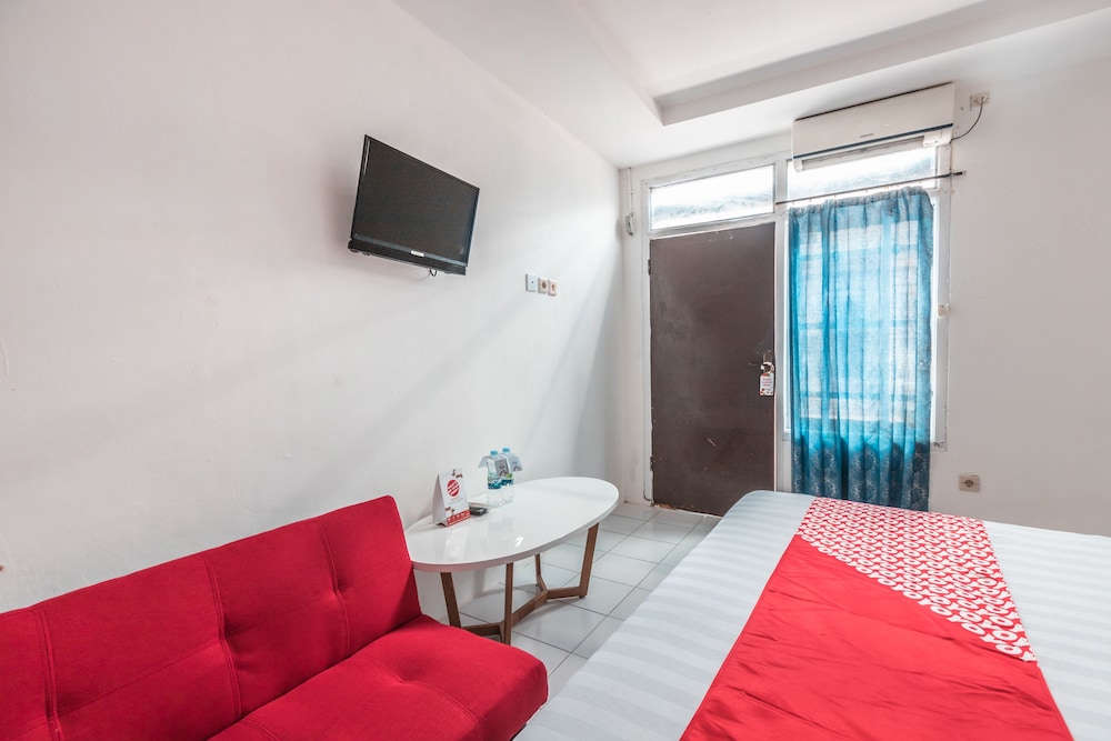 Hotel O near Plaza Pondok Gede formerly Angel Homestay 10/27
