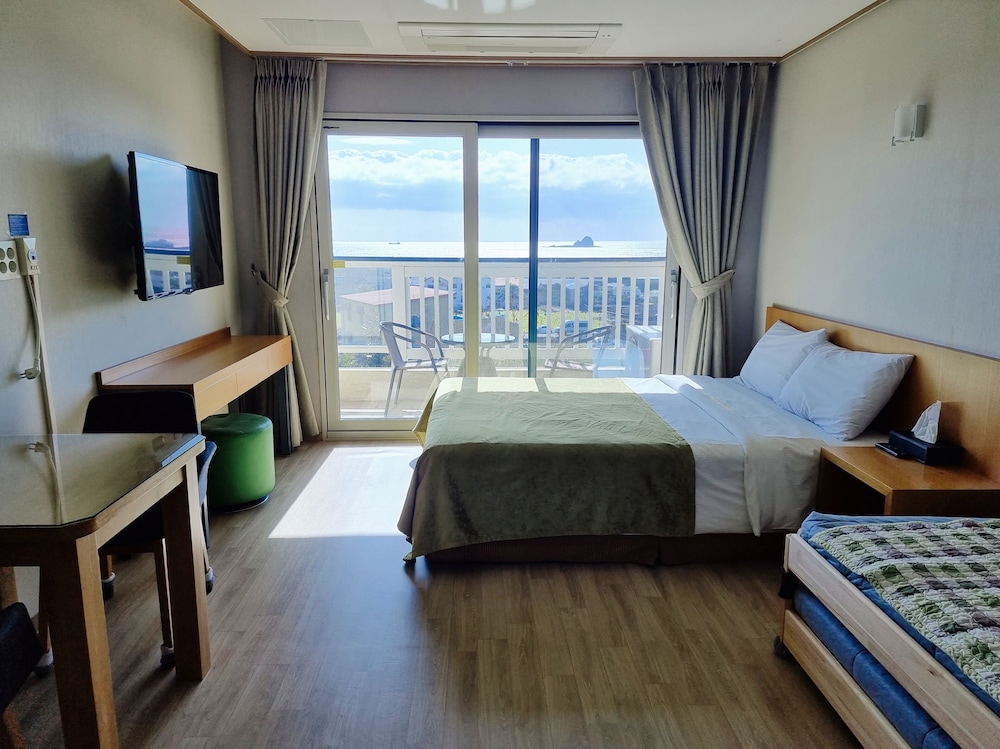 ROOM, SPA VIEW