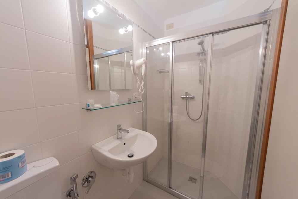 HOTEL AMBRA 13/50