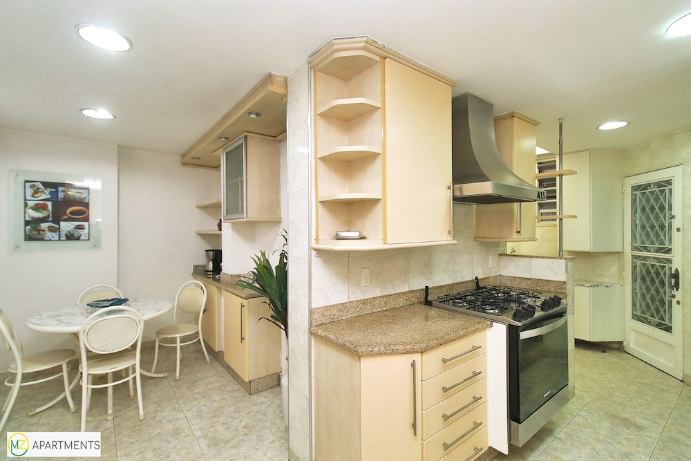 Mz Apartments Raul Pompeia 3/28