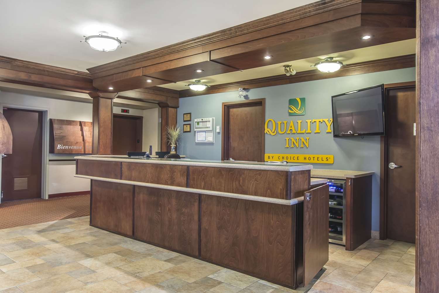 Quality Inn Riviere-Du-Loup, Qc 1/14
