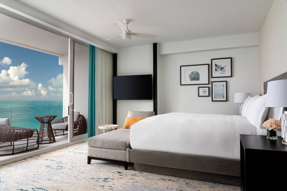 Deluxe, 2 Queen Beds, Ocean Front, Balcony