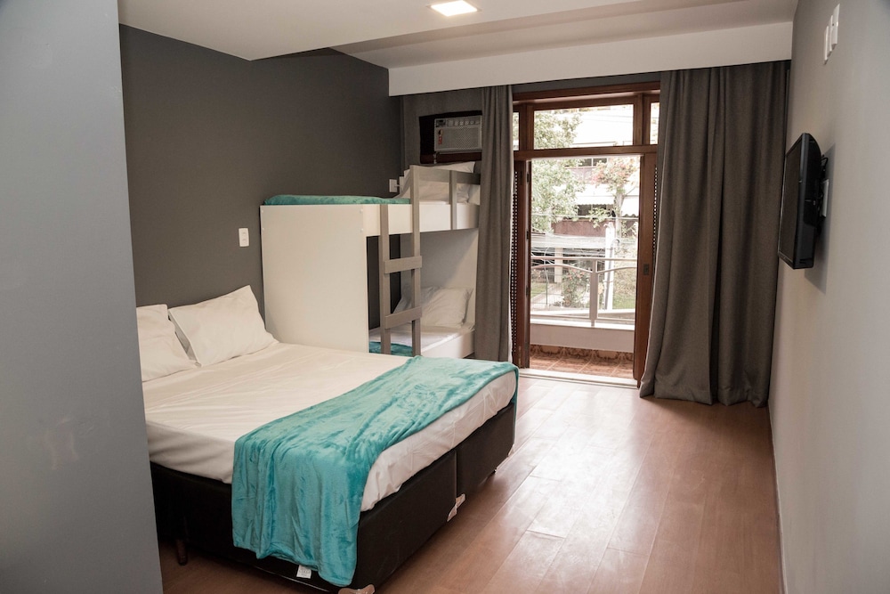 PREMIUM, SUITE, BALCONY