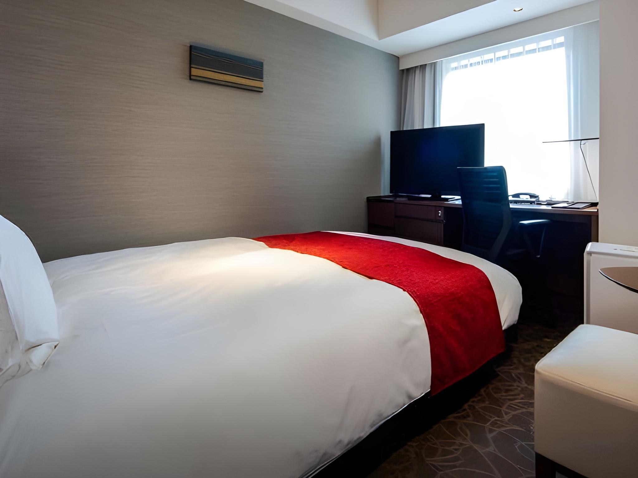 Standard, Single, Queen Bed, Smoking
