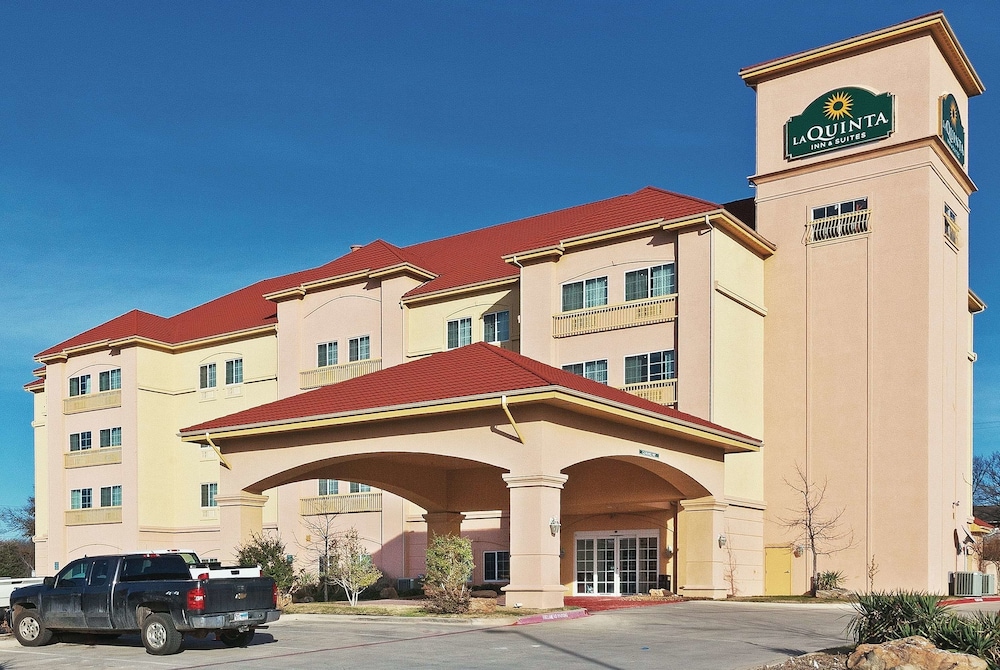 La Quinta Inn & Suites by Wyndham Decatur 3/46