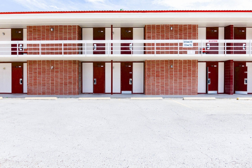 OYO Hotel Alice TX Hwy 281 West