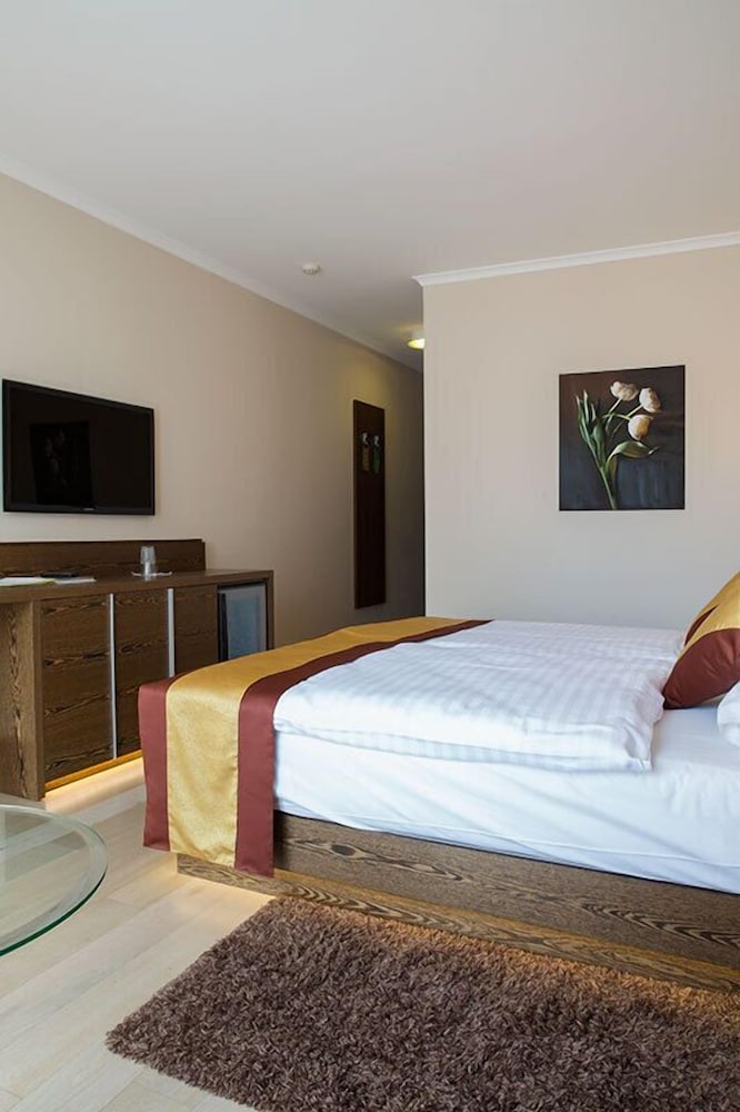 1 Bedroom, Business, King Bed, Allergy Friendly