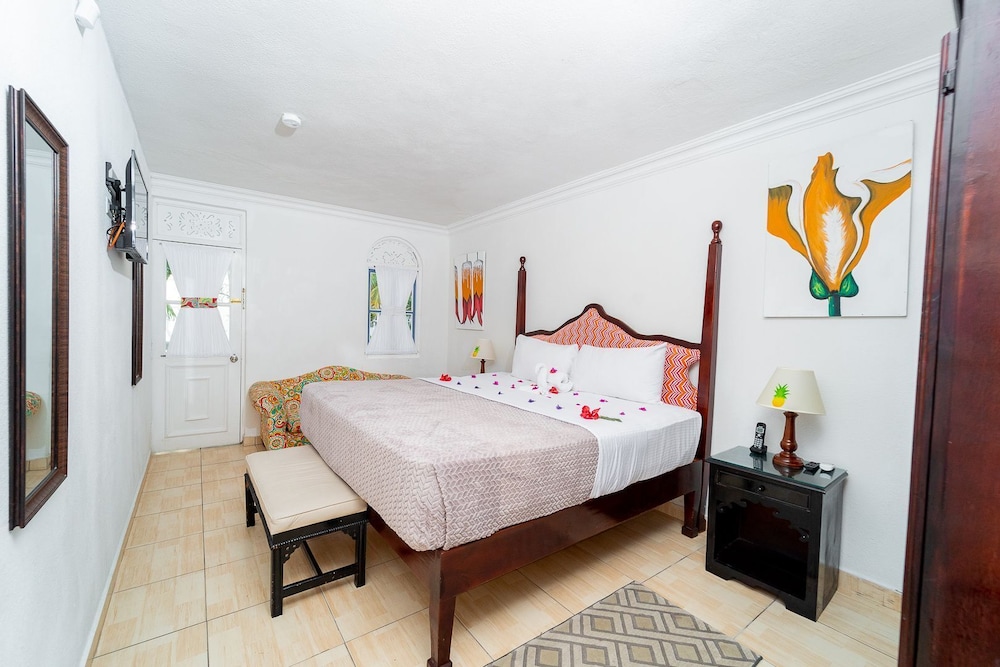 FRANKLYN D. RESORT AND SPA 15/50