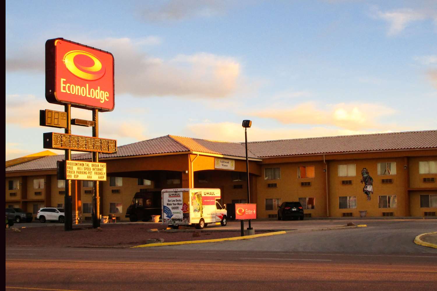 Econo Lodge Gallup West 24/24