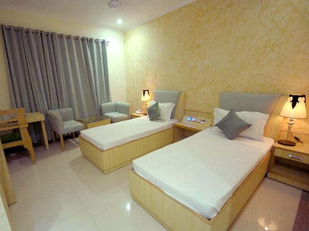 Hotel Rajshree 20/44