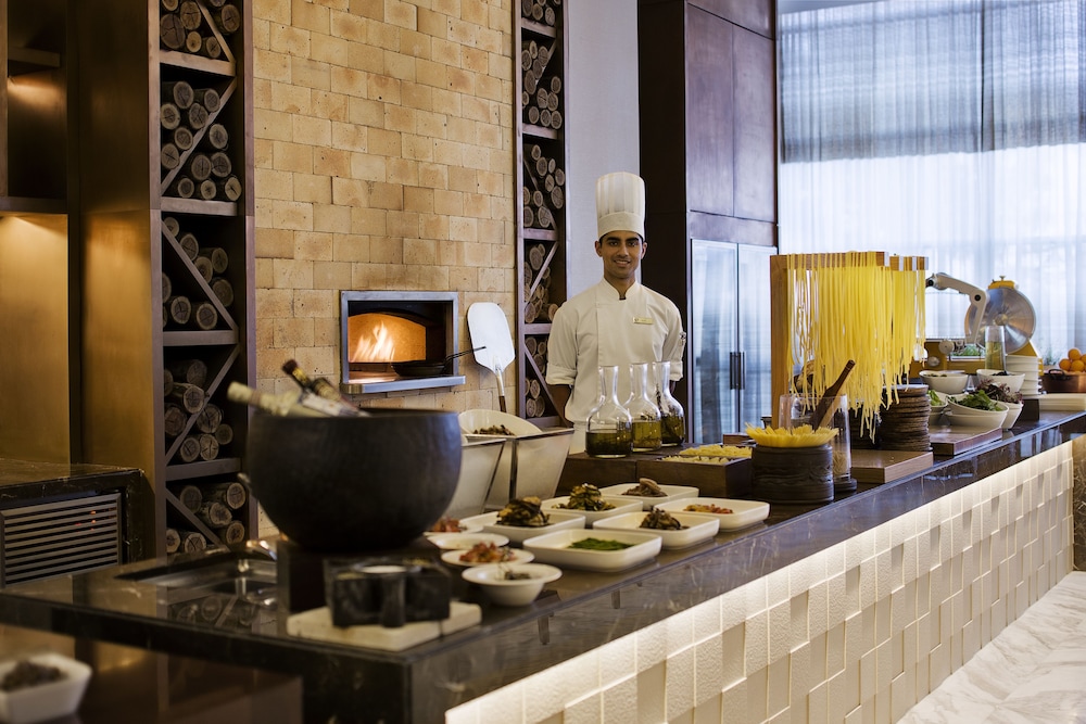 Jw Marriott Hotel Pune 55/60