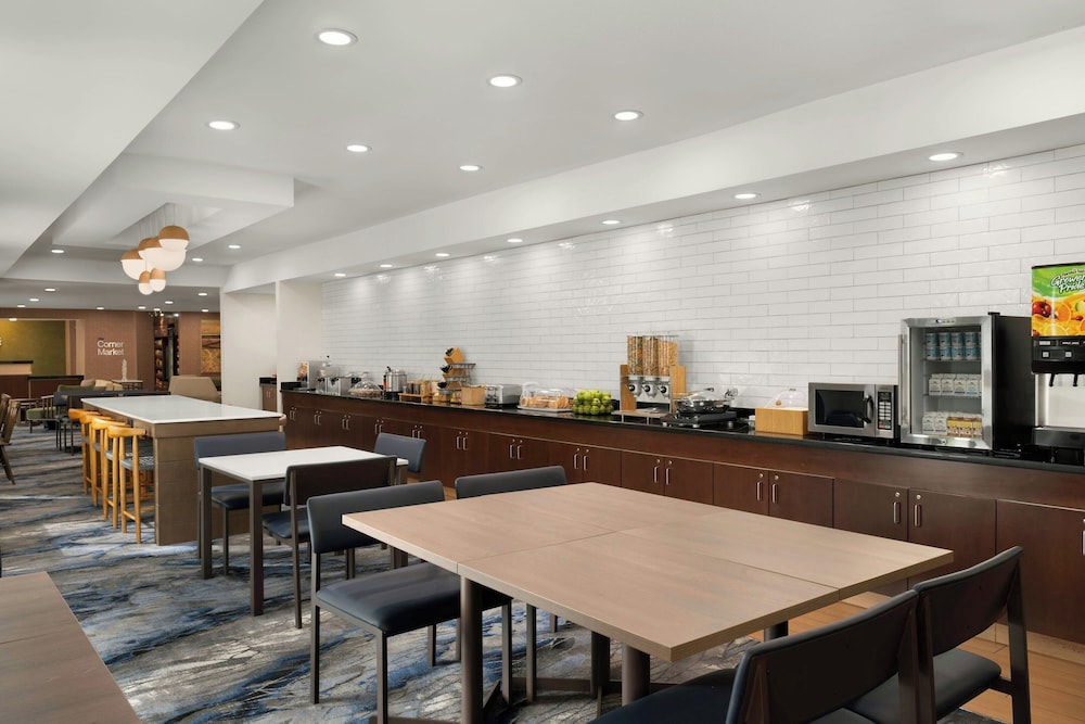 Fairfield Inn Suites By Marriott Chicago Naperville Aurora 34/50