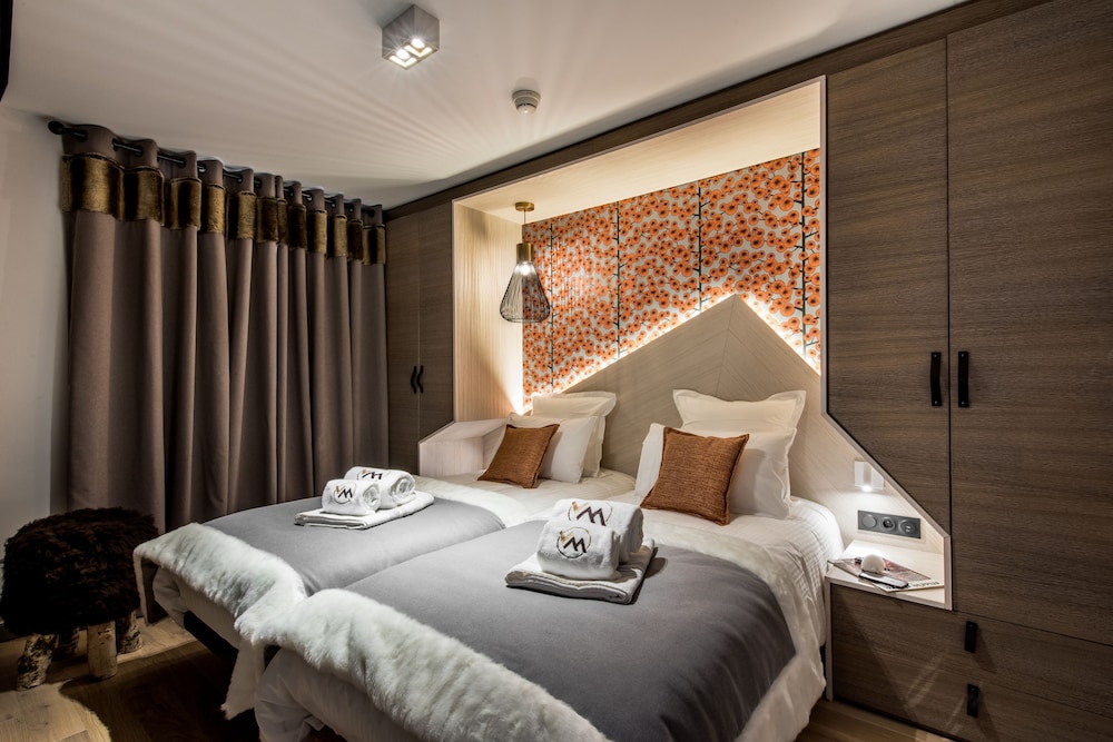 3 Bedrooms, Apartment, 1 Double and 4 Single Beds