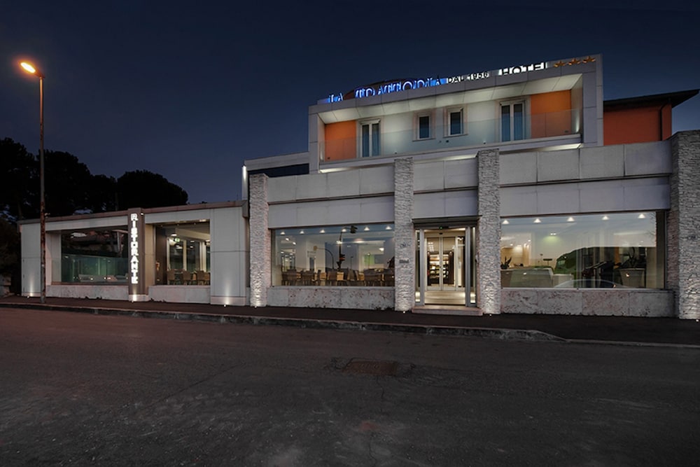 Hotel Testani 7/50