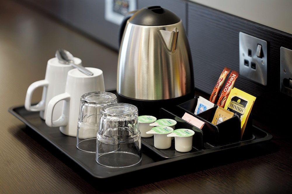 Premier Inn Oxford Cowley 22/44