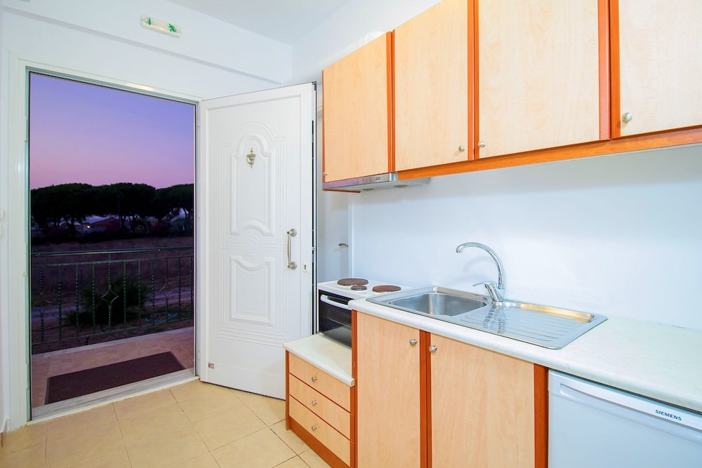 Romanos Beach Villas 49/49