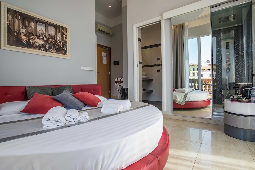 ROOM, DOUBLE BED, BALCONY