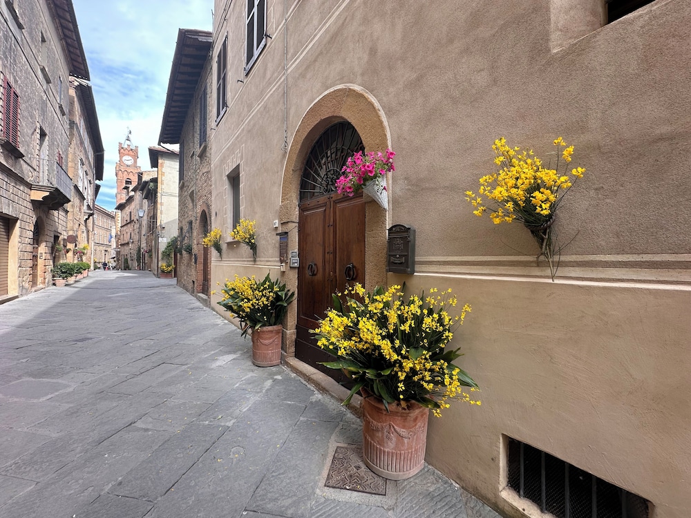 B B Rossellino City View 40/50