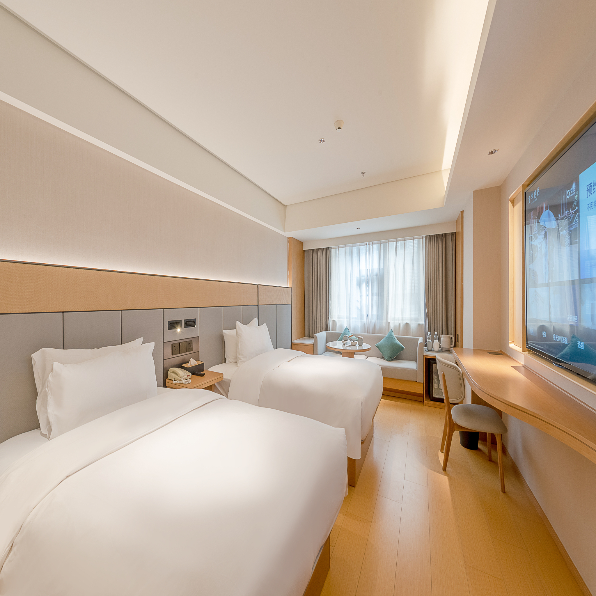 JI Hotel (Guangzhou Beijing Road Pedestrian Street Ximenkou Subway Station) 8/27