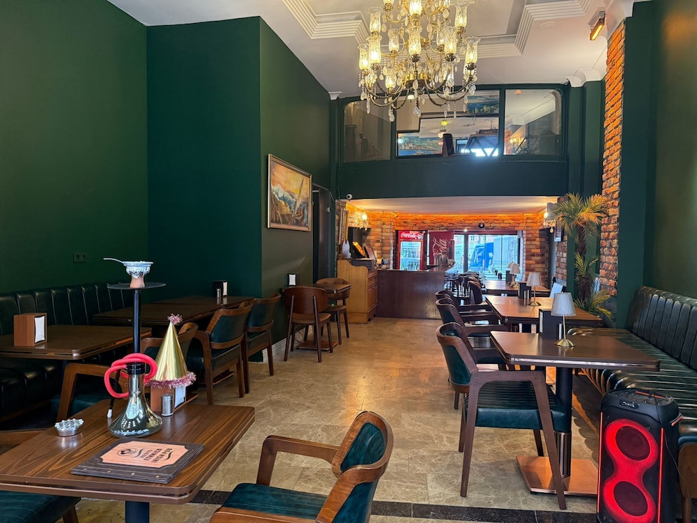 Ethnica Old City Hotel 52/61