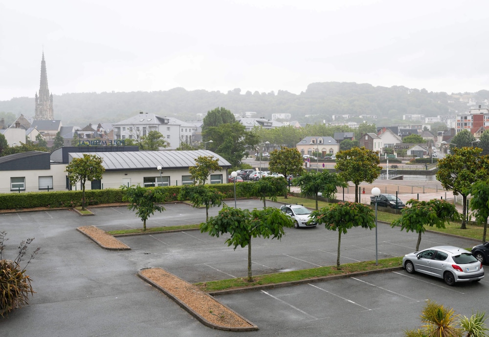 B&B HOTEL Le Havre Harfleur 1 42/46