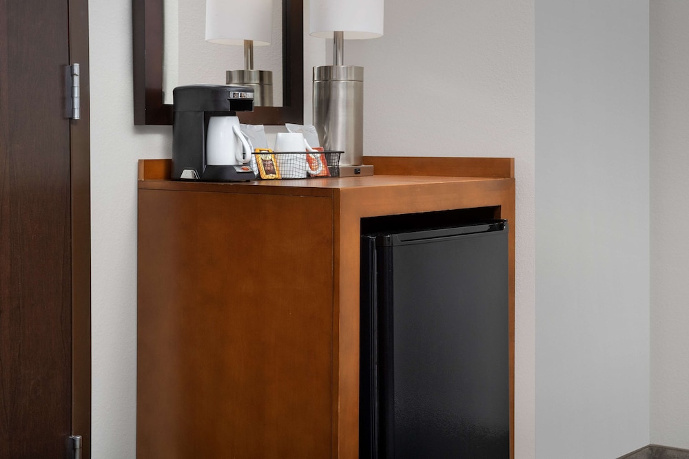 HYATT PLACE HOUSTON SUGAR LAND 10/71