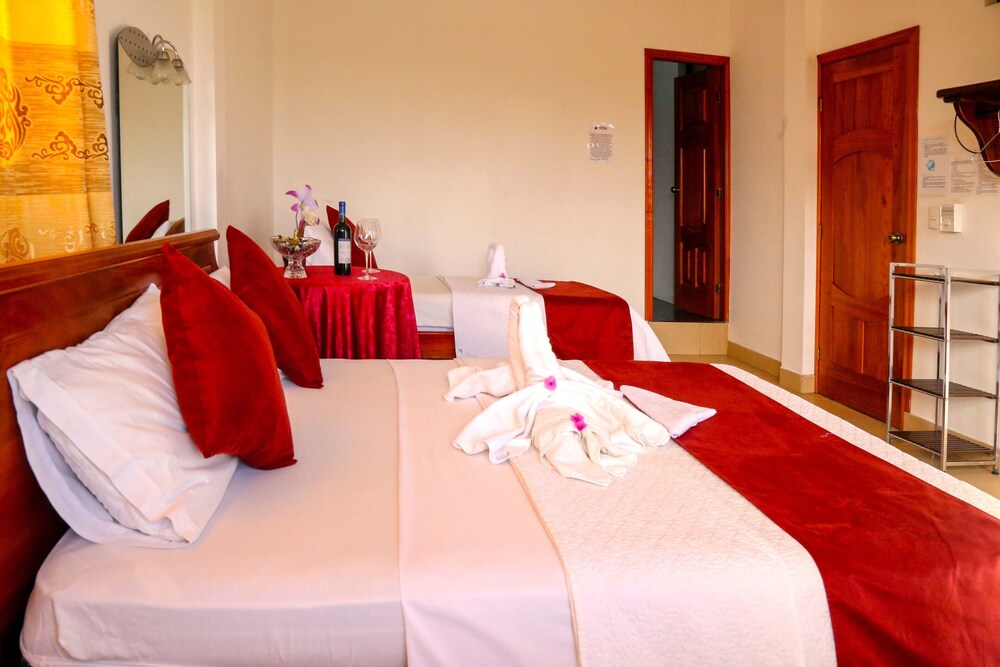 Hostal Sir Francis Drake 41/50