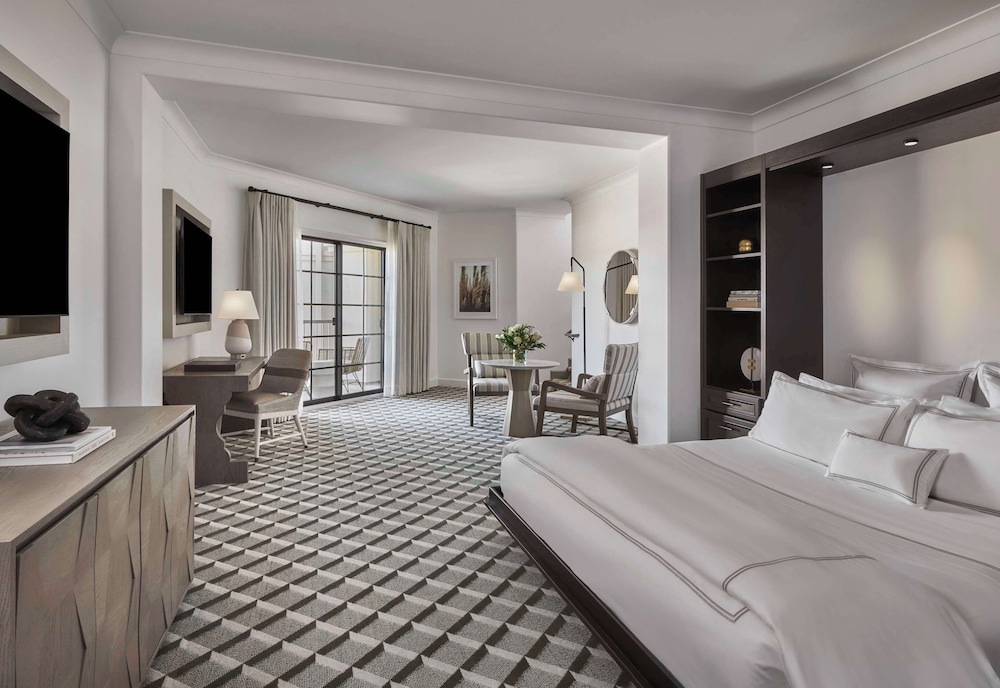 Atlas Peak, Suite, King Bed, Two Story