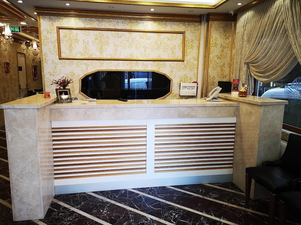 Angel's Garden Hotel 9/69