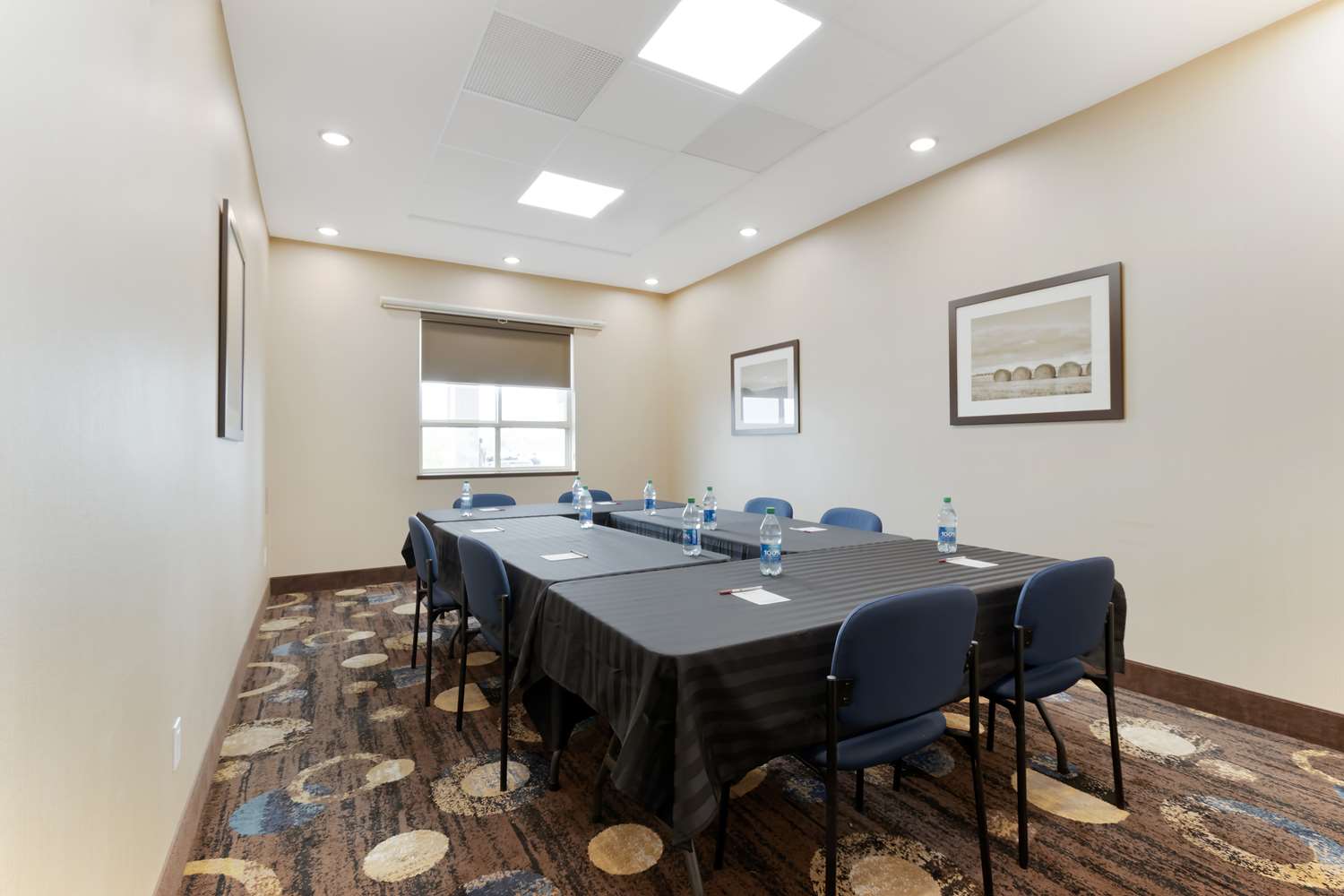 Best Western Plus Moosomin Hotel 18/19