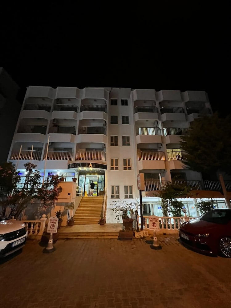 Kartel Hotel 6/50