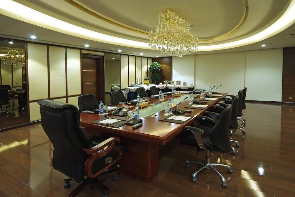 فندق الدار البيضاء جراند(CASABLANCA GRAND HOTEL) 48/54